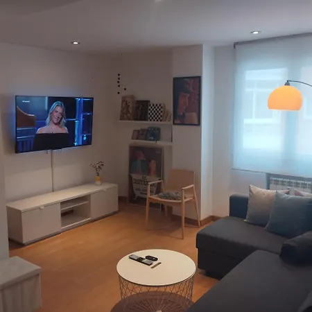 Apartment Riverside Flat Leon