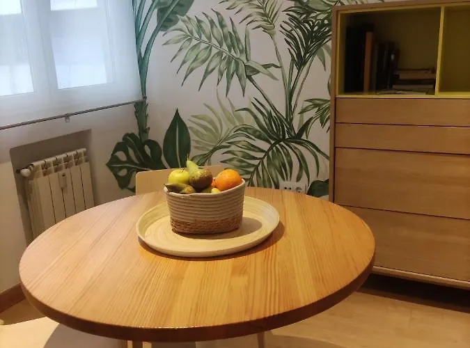 Riverside Flat Apartman